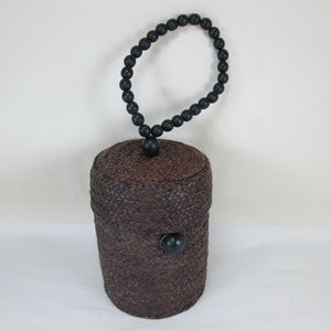 MAJUNGA Straw Wristlet Round Cylinder Purse